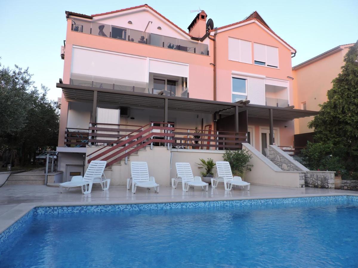 Berat Apartment 沃德年 外观 照片
