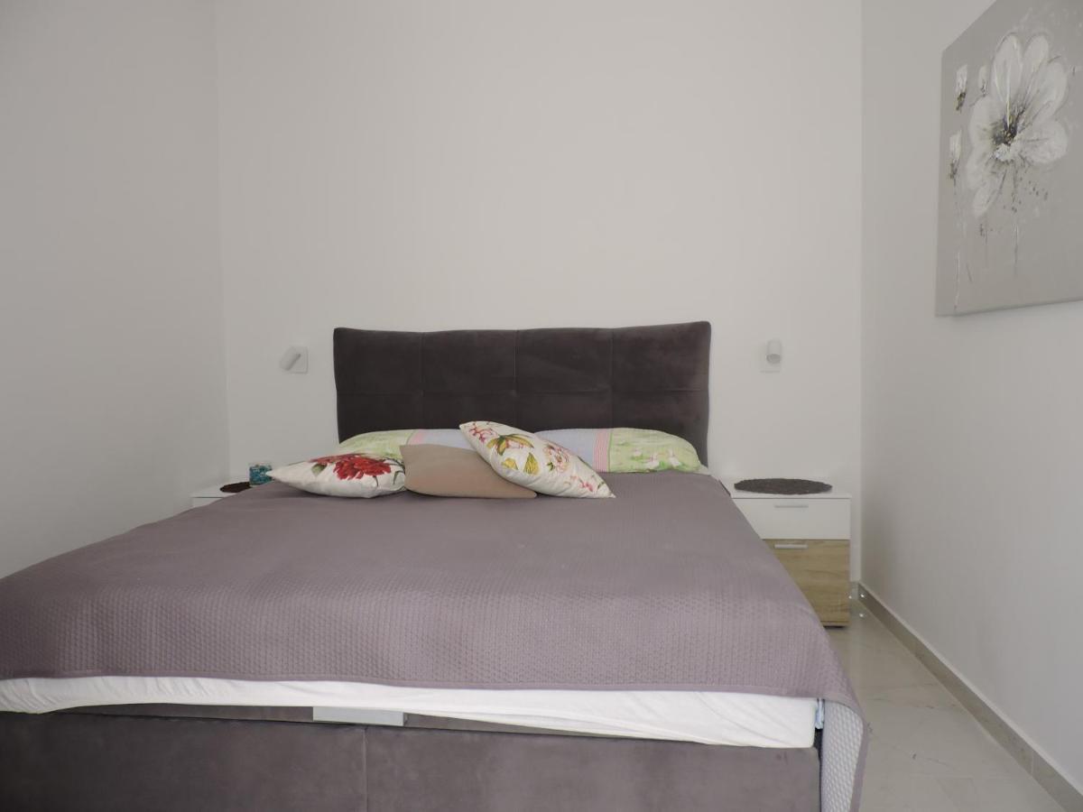 Berat Apartment 沃德年 外观 照片
