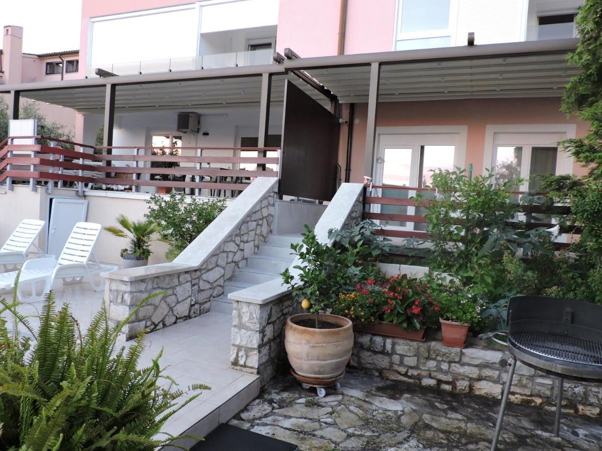 Berat Apartment 沃德年 外观 照片