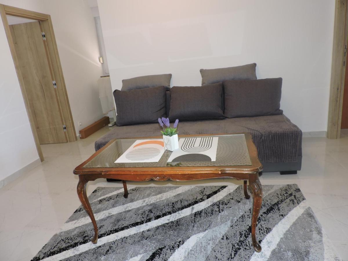 Berat Apartment 沃德年 外观 照片
