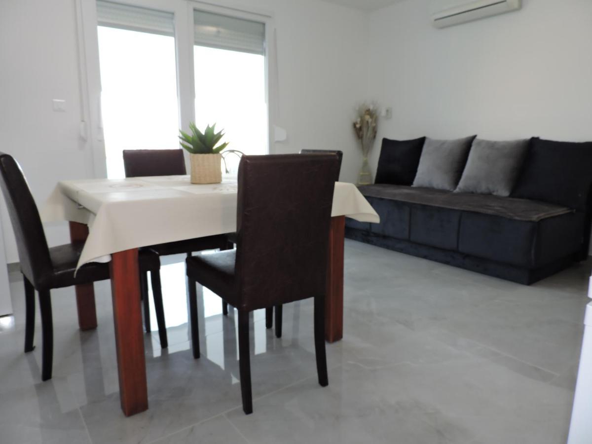 Berat Apartment 沃德年 外观 照片