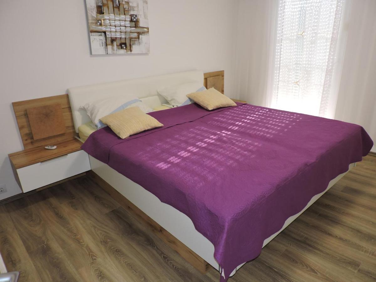 Berat Apartment 沃德年 外观 照片